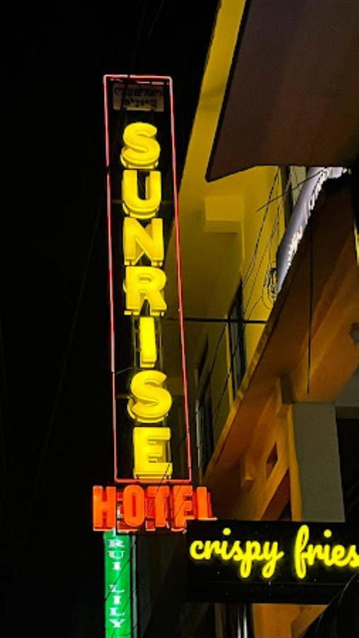 Hotel Sunrise インパール エクステリア 写真
